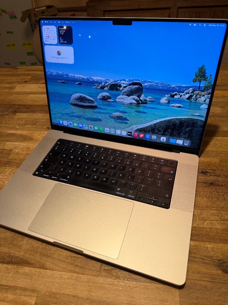 MacBook Pro 16-inch uit 2023 met M2 Pro-chip, Informatique & Logiciels, 512 GB, 16 pouces, Utilisé, 32 GB