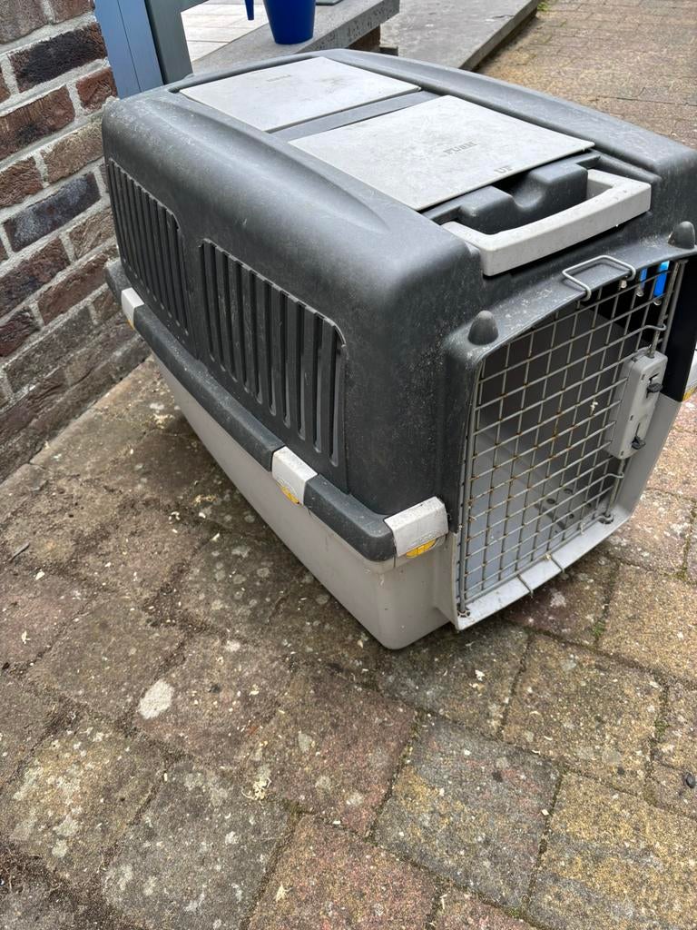 Kleine honden benche, Dieren en Toebehoren, Ophalen, Zo goed als nieuw
