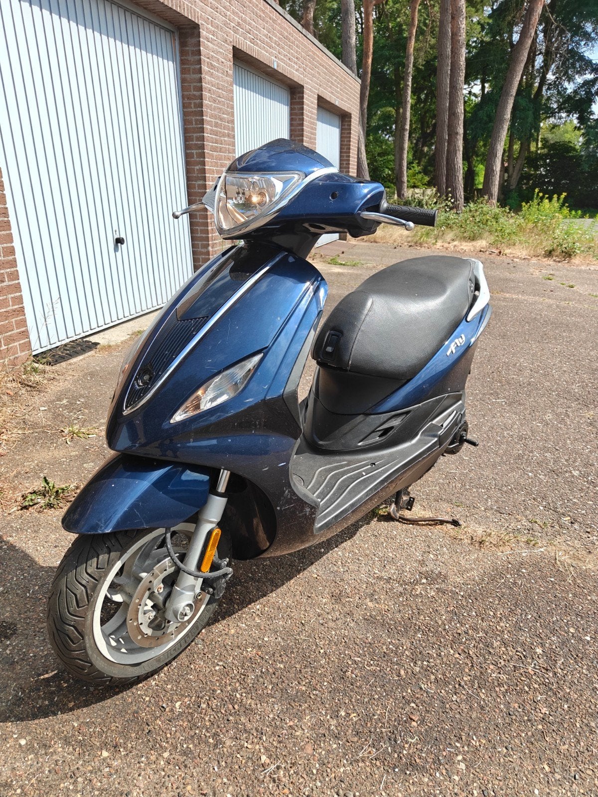 scooter A-klasse Piaggio piaggio fly 2017, Fietsen en Brommers, Scooters | Piaggio, Gebruikt, Fly, Klasse A (25 km/u), Benzine