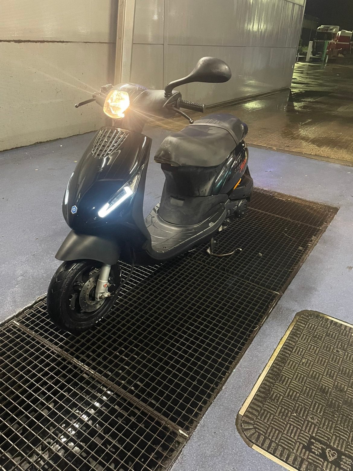 Zip 4 takt iget, Vélos & Vélomoteurs, Scooters | Piaggio, Enlèvement, Comme neuf, Zip