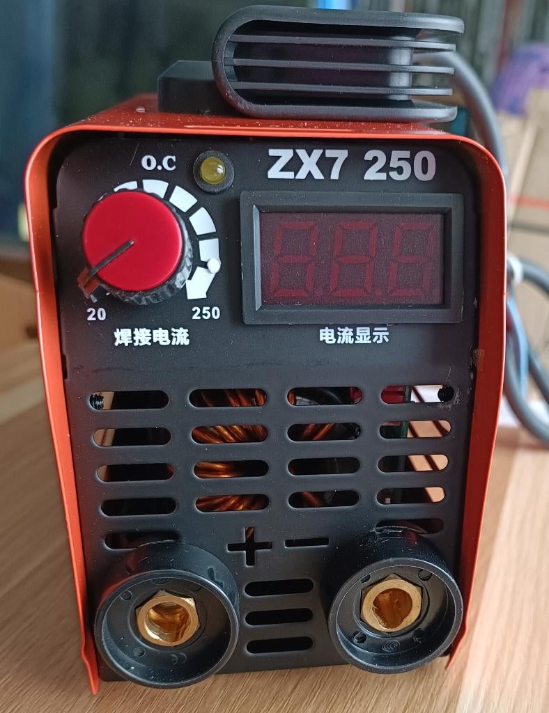 ZX7-250 inverter lasapparaat 250A – nieuw / ongebruikt, Enlèvement ou Envoi, Neuf, 250 ampères, Inverter