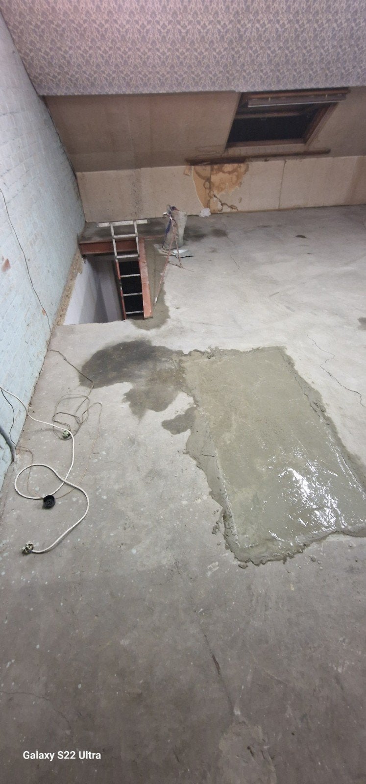 Een trapgat maken in het beton.0466498753, Enlèvement ou Envoi