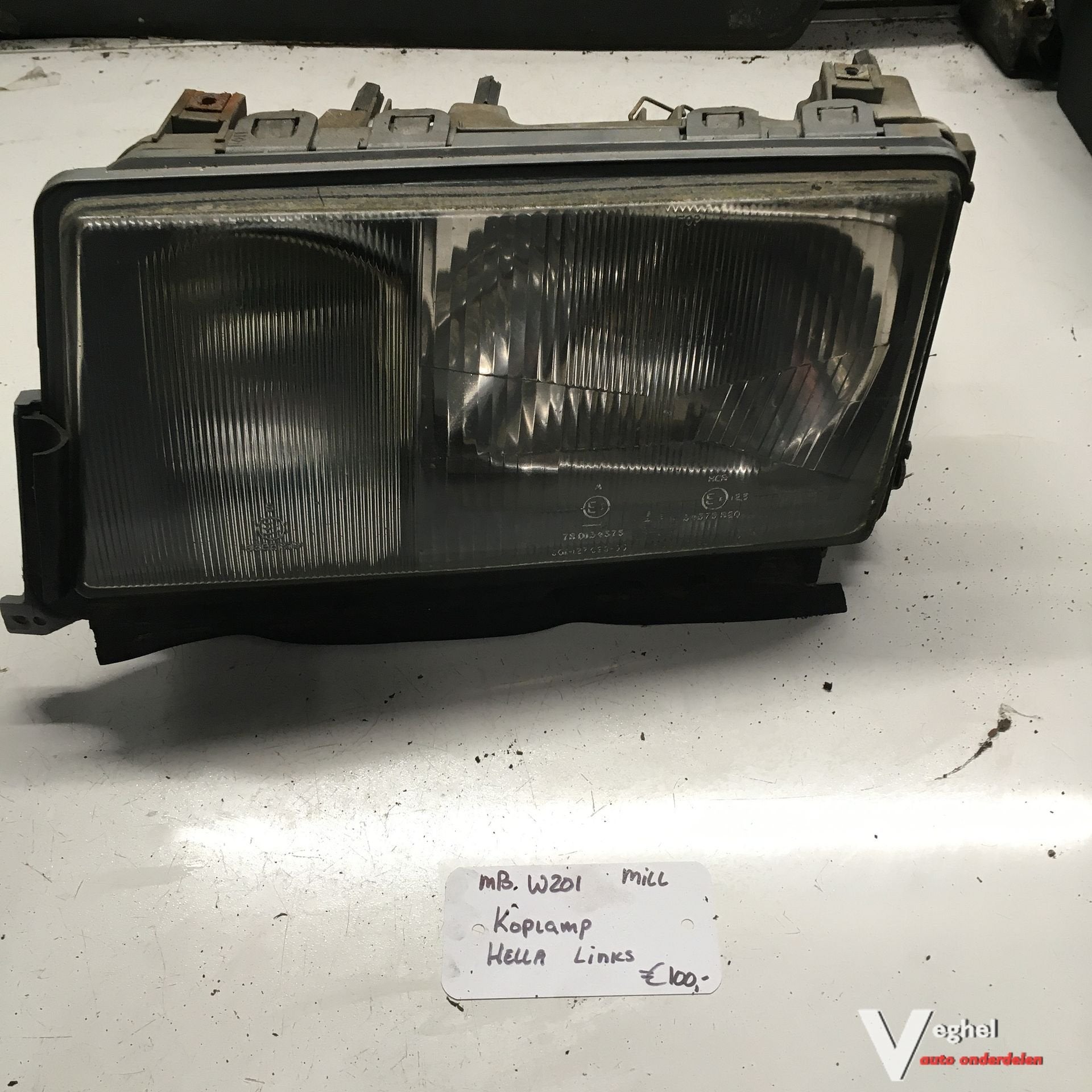 Mercedes W124  1986    Koplamp Hella   Linksvoor, Gebruikt, -, -, Ophalen of Verzenden
