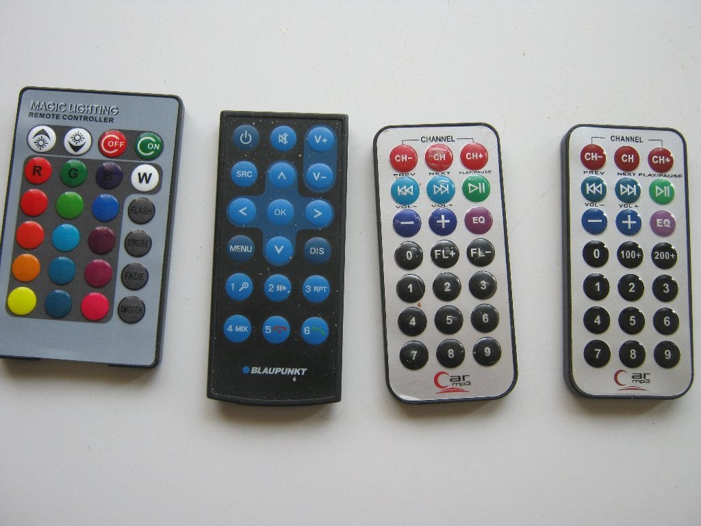 Je vends télécommandé, TV, Hi-fi & Vidéo, Télécommandes, Enlèvement ou Envoi, Utilisé, Originale, Lecteur média
