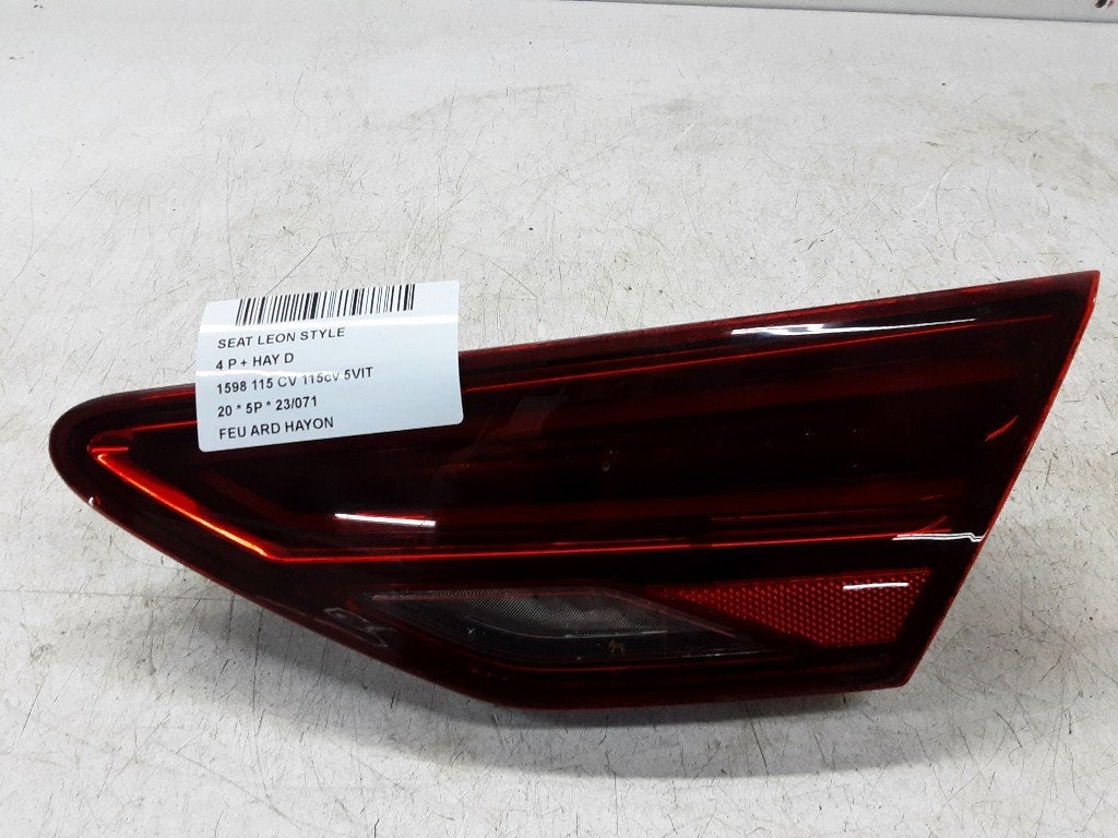 ACHTERLICHT RECHTS ACHTERKLEP Seat Leon (5FB) (5F0945308N), Gebruikt, Service@seat.de, Seat Deutschland GmbH, Seat