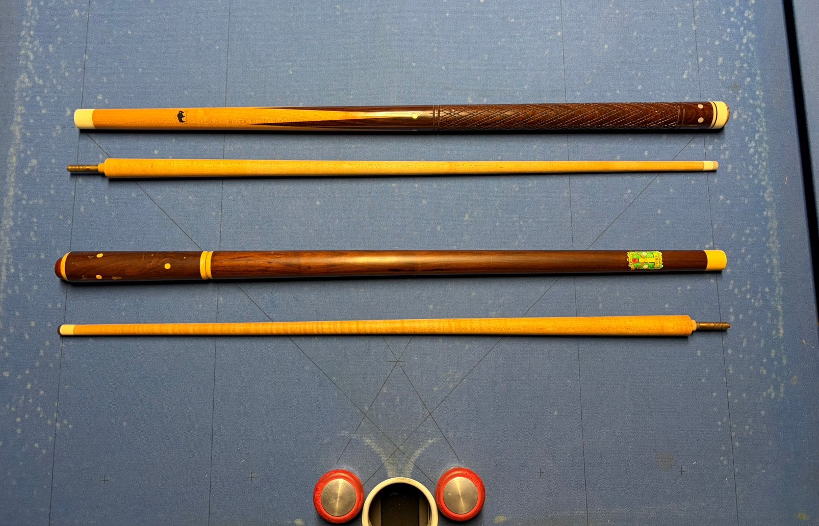 Queues de billard, Sport en Fitness, Biljarten en Poolen, Ophalen of Verzenden, Gebruikt, Keu of Ballen