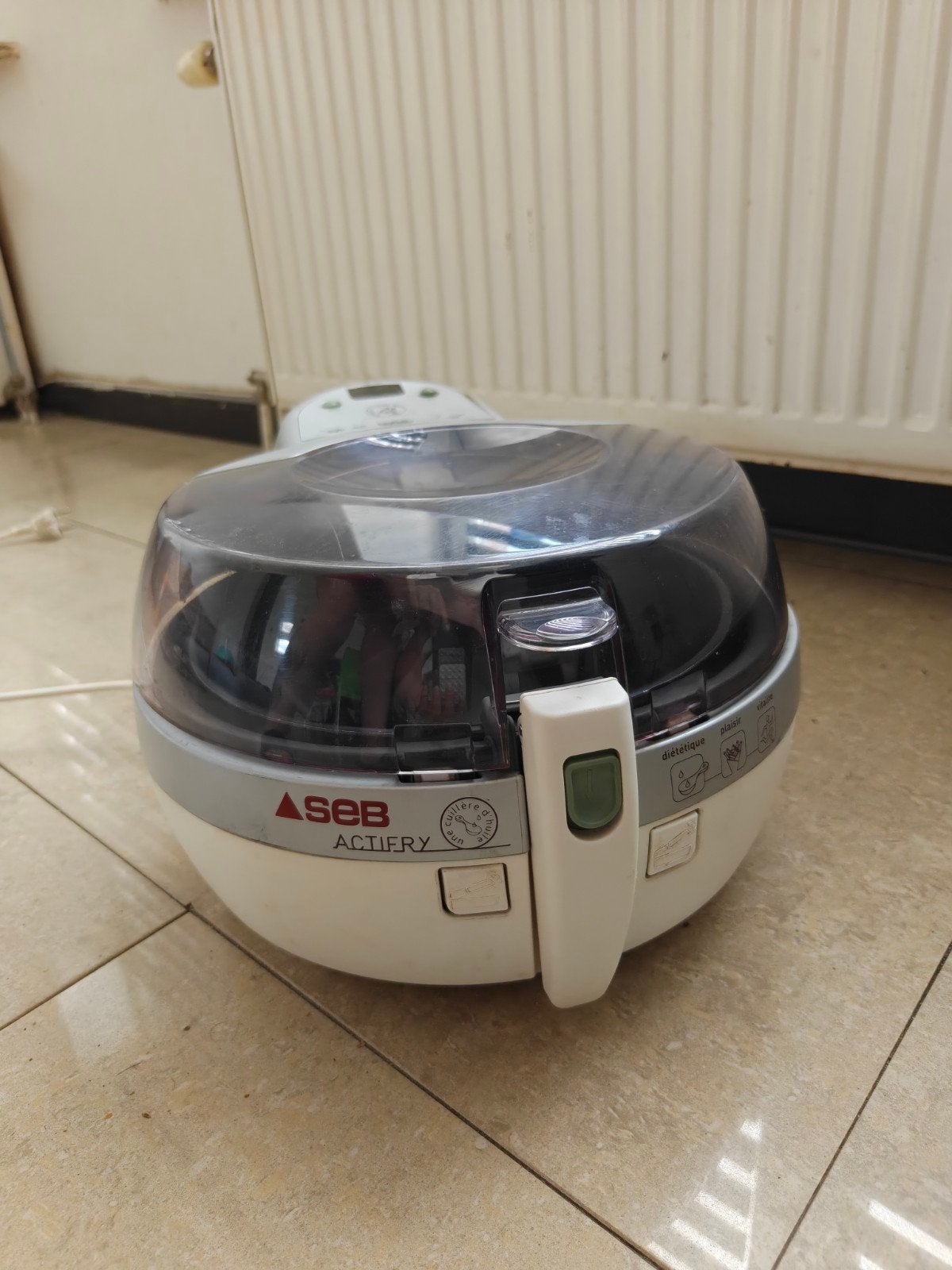 Friteuse SEB Actifry — Friture sans huile, Electroménager, Enlèvement, Friteuse à air