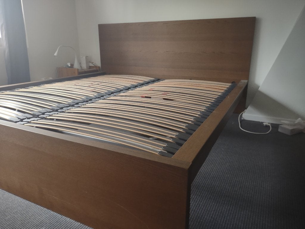 Malm bedframe donkerbruin 180x200, Huis en Inrichting, Slaapkamer | Bedden, Ophalen, Gebruikt, Bruin, Tweepersoons