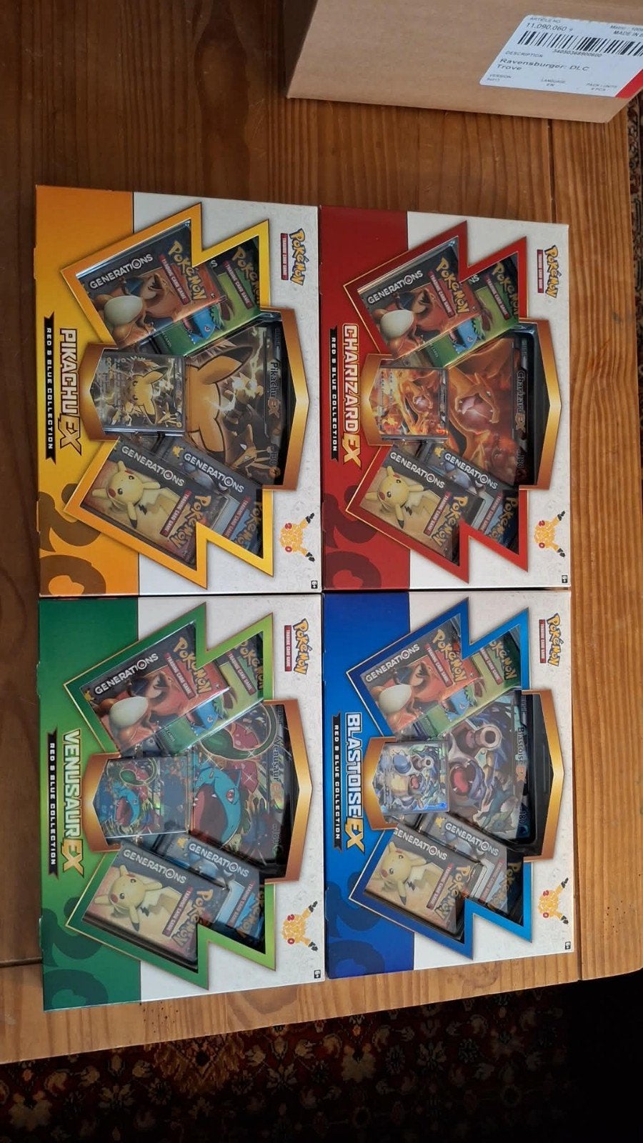 20th anniversery collection boxen, Hobby en Vrije tijd, Verzamelkaartspellen | Pokémon, Ophalen, Zo goed als nieuw, Booster, Foil
