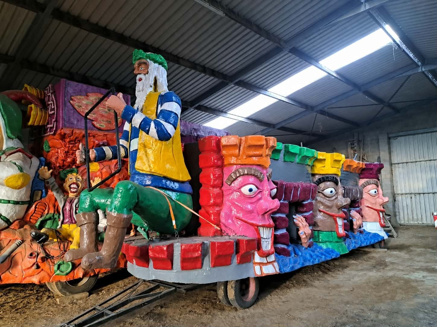 voiture de carnaval/char de carnaval/voiture de fête, Enlèvement