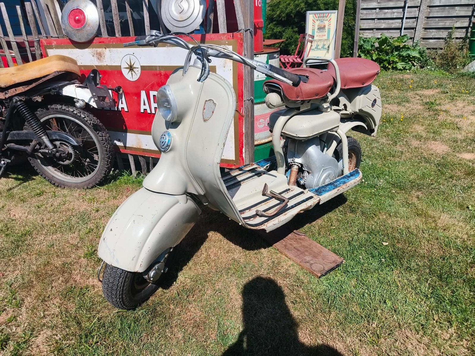 Lambretta d125, Neuf