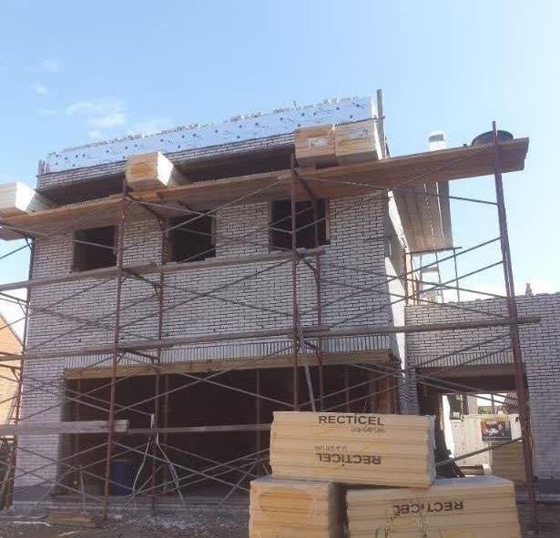 echaf Cadre de 100 m2, peut-être idéal pour le bricolage, Bricolage & Construction, Enlèvement, Comme neuf, Autres types, 5 mètres de hauteur ou plus