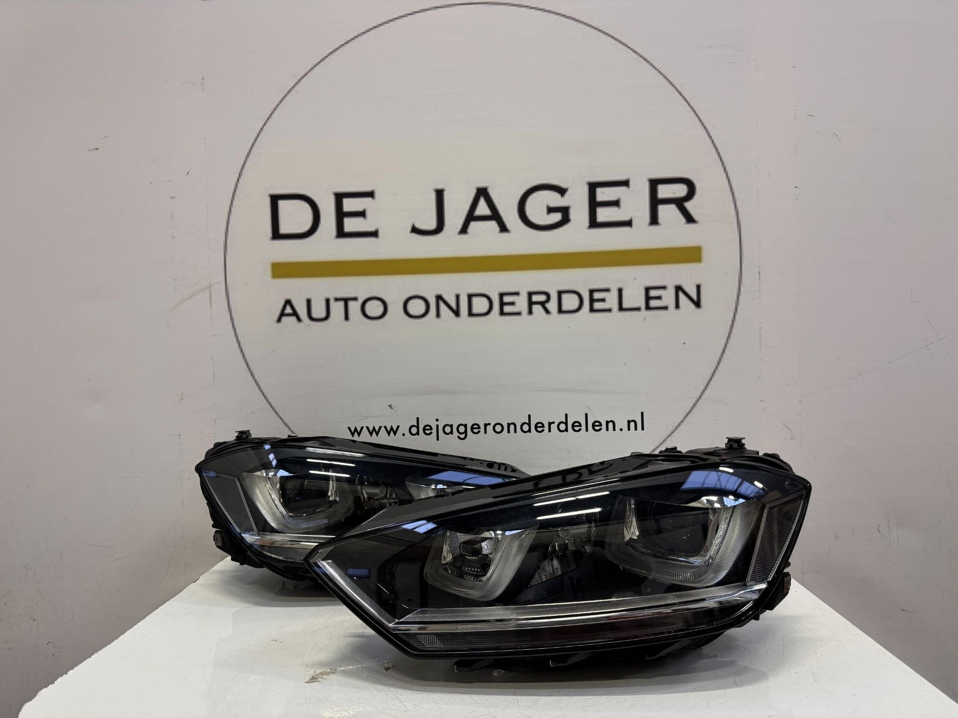 Phare droit VW GOLF SPORTSVAN 510 517941034B, Volkswagen, Volkswagen AG, Vw@volkswagen.de, Utilisé