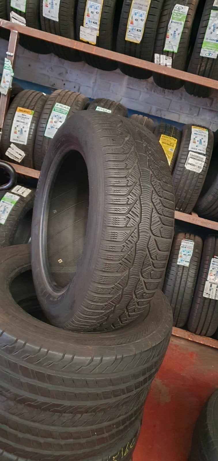 205/60R16 Kleber top qualité avec montage et équilibrage, Autos : Pièces & Accessoires, Enlèvement