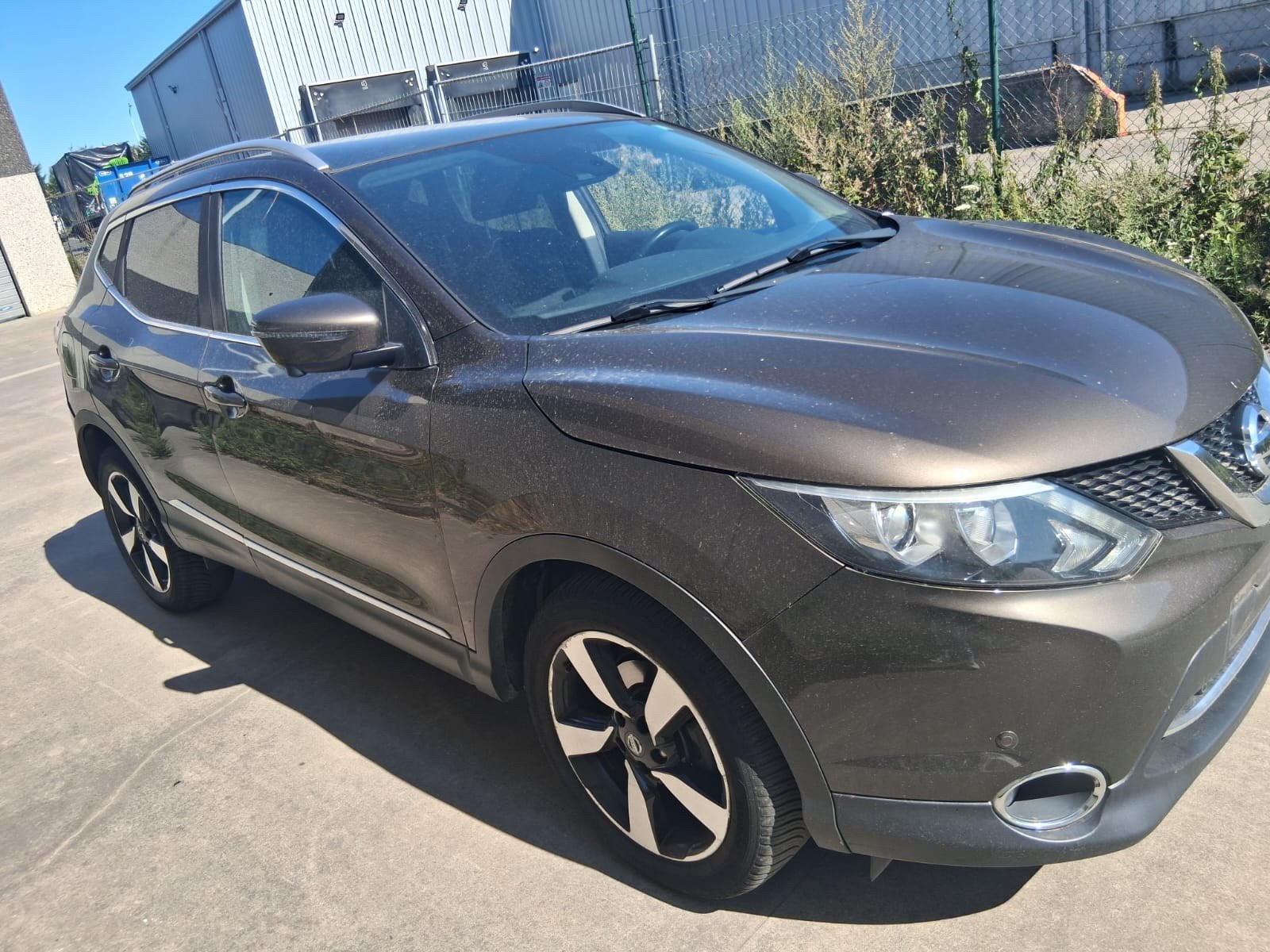 Nissan Qashqai 2015 1.6 diesel automaat, Autos, Achat, Entreprise, Entretenue par le concessionnaire, 96 kW