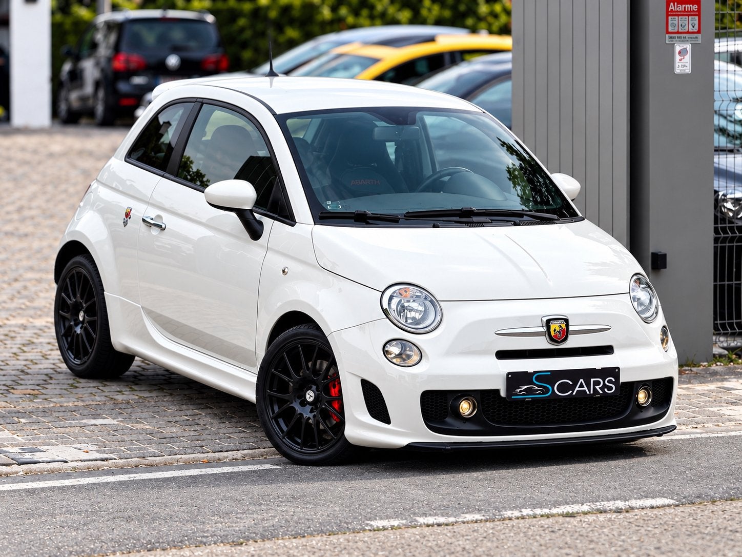 Abarth 595 Yamaha Edition | 83.000 km | Topstaat!, Auto's, Voorwielaandrijving, 4 zetels, Euro 6, 4 cilinders
