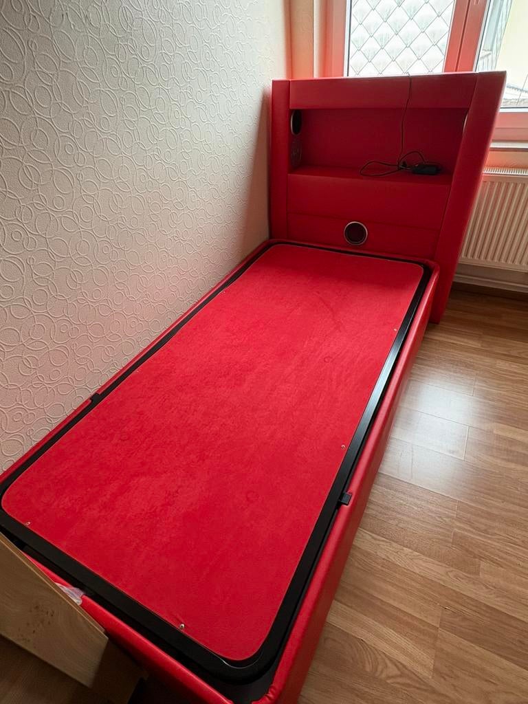 isbir Bed | 2m lengte x 1m breedte met audiobox, Huis en Inrichting, Slaapkamer | Bedden, Ophalen, Eenpersoons, 200 cm, 100 cm