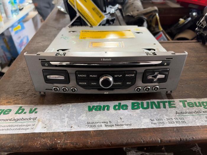 Radio d'un Peugeot 308, -, 3 mois de garantie, Utilisé, -