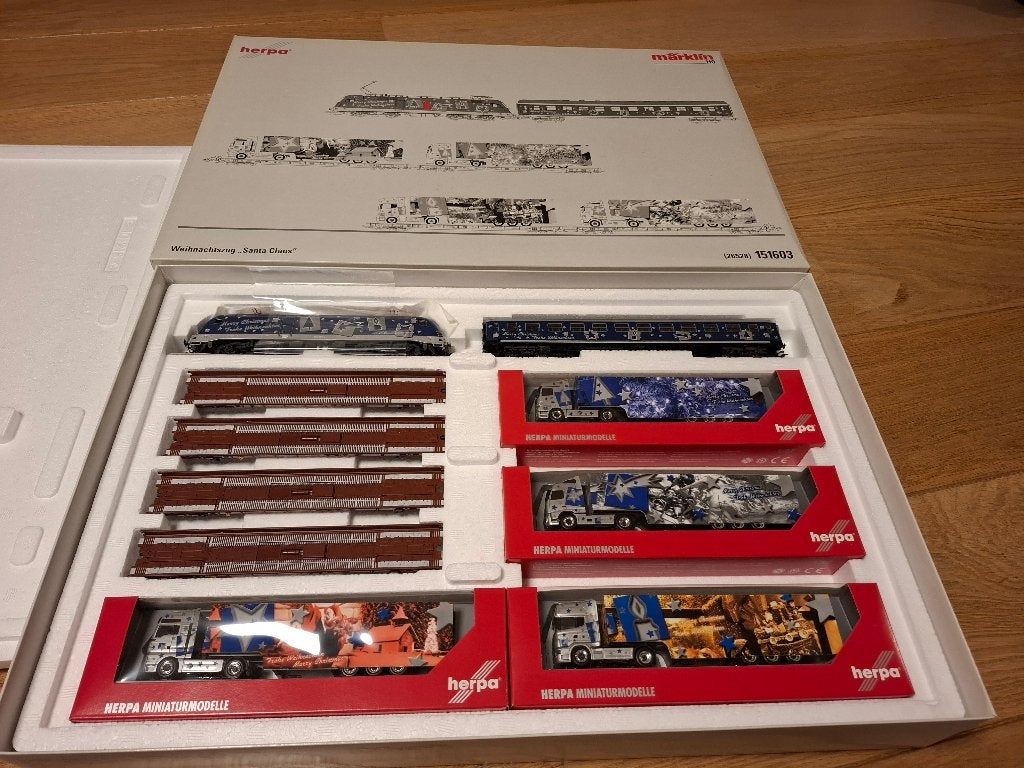 Märklin 151603 - Coffret Weihnachtszug "Santa Claus", Ophalen, Wisselstroom, Treinset, Zo goed als nieuw