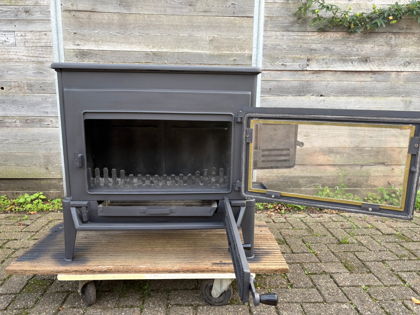 Dovre 310GX houtkachel met een vermogen van 8 kW., Huis en Inrichting, Ophalen, Gebruikt, Houtkachel, Vrijstaand