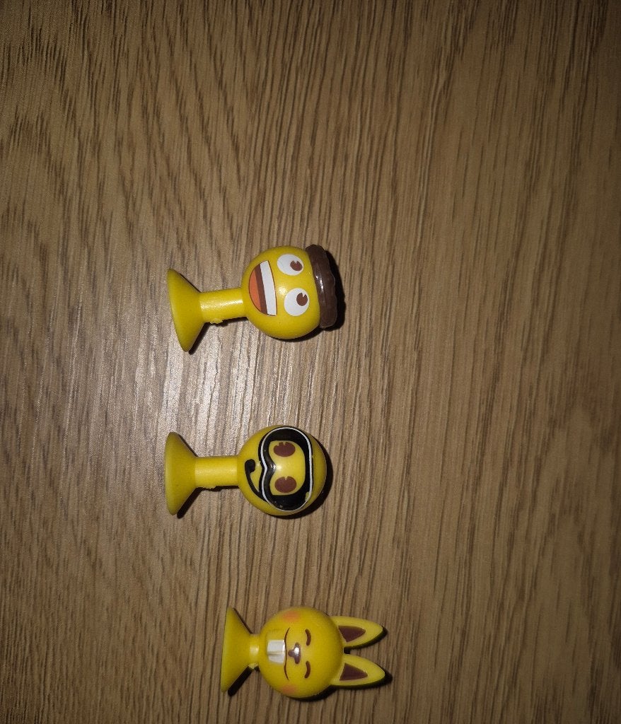 Emoji 2026 ruilen, Enlèvement