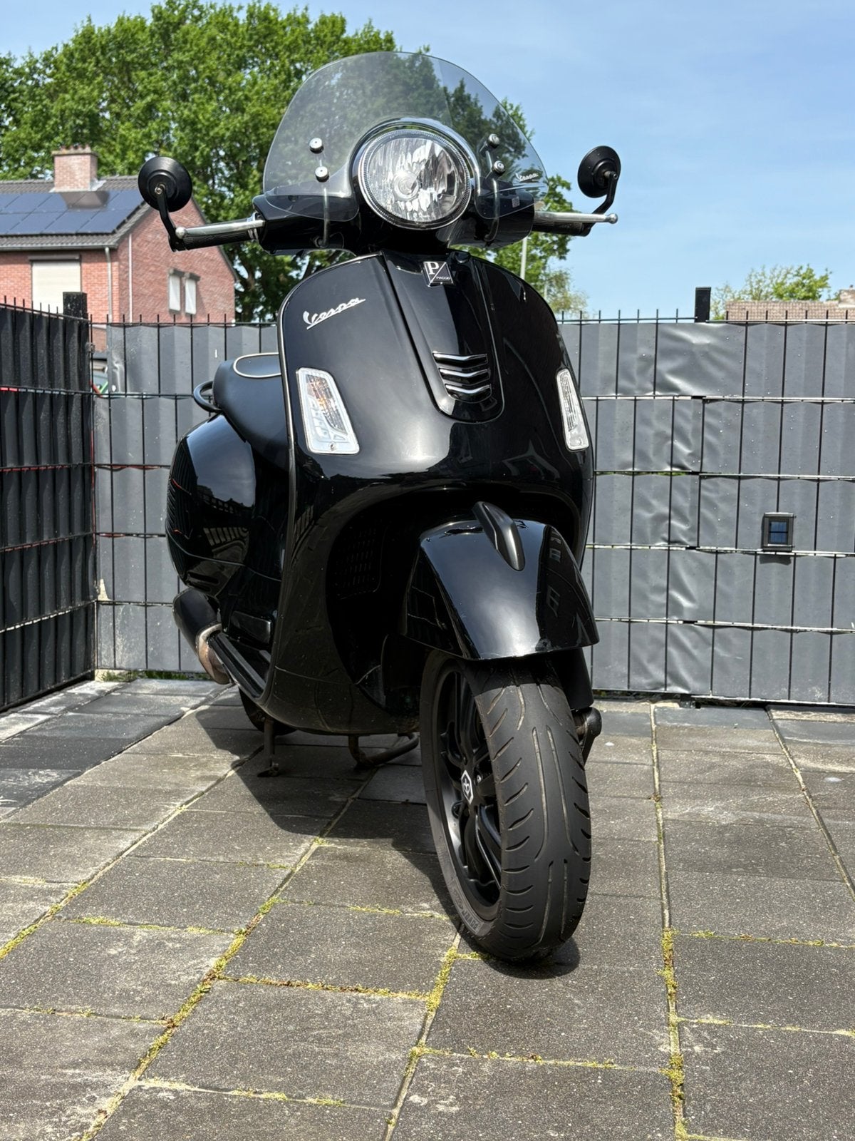Vespa gts 300 2019, Scooter, 300 cc, Particulier, 1 cilinder