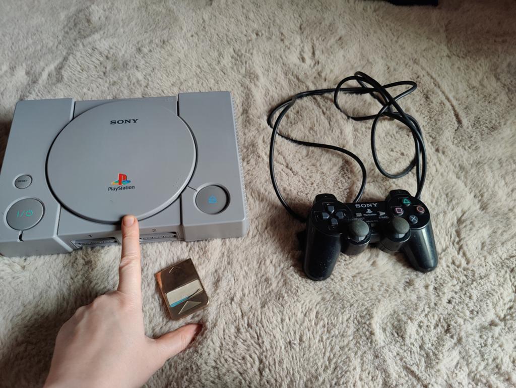 Ps1 console met memory card en controller, Games en Spelcomputers, Spelcomputers | Sony PlayStation 1, Ophalen