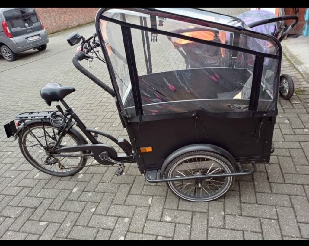 VÉLO CARGO, Vélos & Vélomoteurs, Enlèvement, Comme neuf, Électrique
