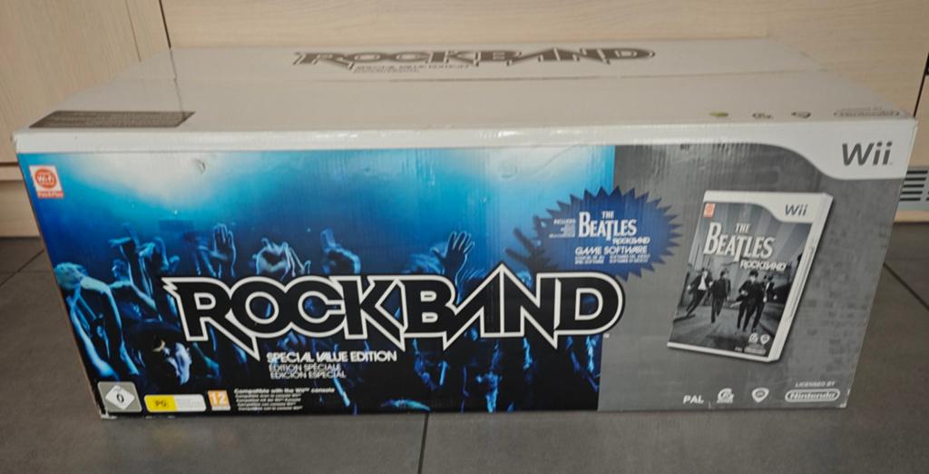 Rock Band Special Value Edition Instrumenten + Spellen, Ophalen of Verzenden, Zo goed als nieuw