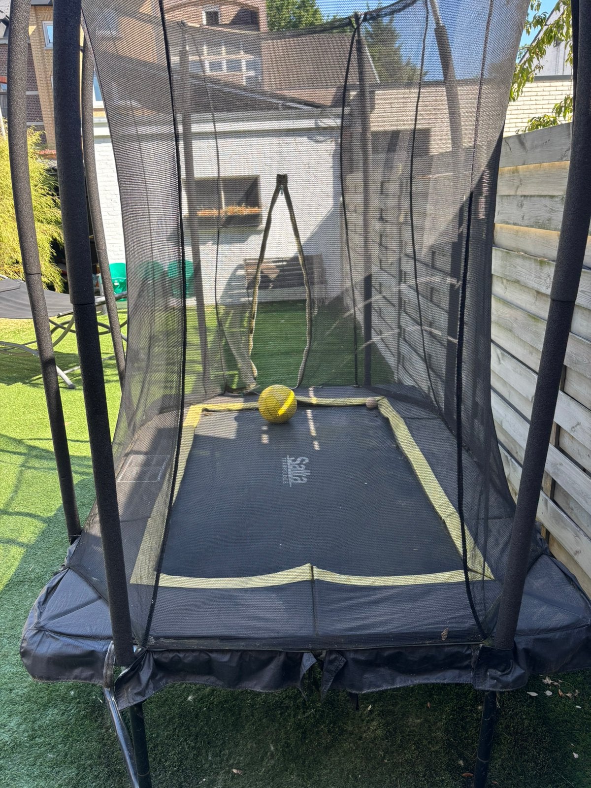 Trampoline merk Salta, Ophalen, Zo goed als nieuw