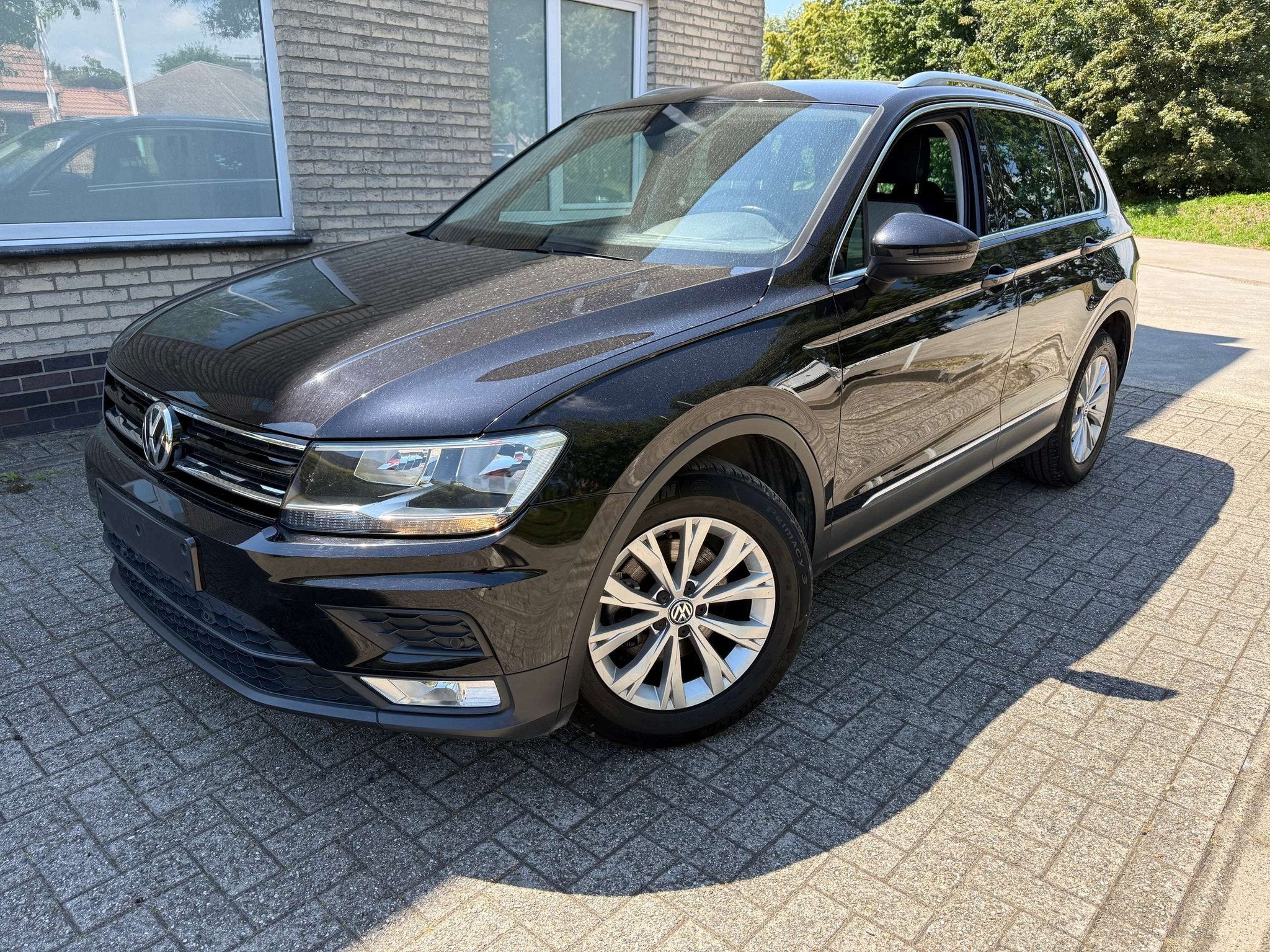 Volkswagen Tiguan Tiguan 1.4 TSI ACT Comfortline BMT, Autos, Volkswagen, 1395 cm³, Boîte manuelle, 1960 kg, 5 portes