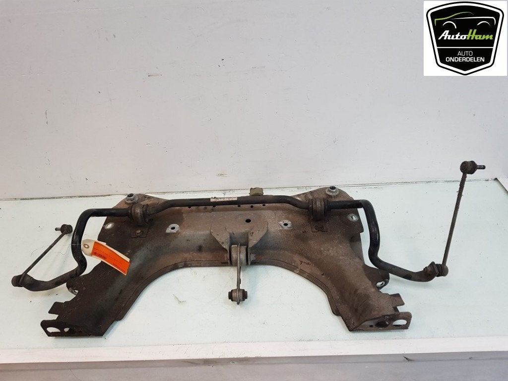 BERCEAU MOTEUR Renault Clio IV (5R) (01-2012/08-2021), Utilisé, Renault