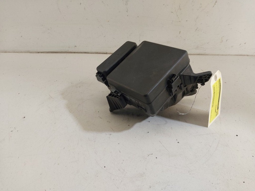 BOITIER FUSIBLES Suzuki Swift (ZC / ZD) (|3671752R00|), Suzuki-Allee 7
64625  Bensheim, DE, Suzuki Deutschland GmbH, Kontakt@suzuki.de