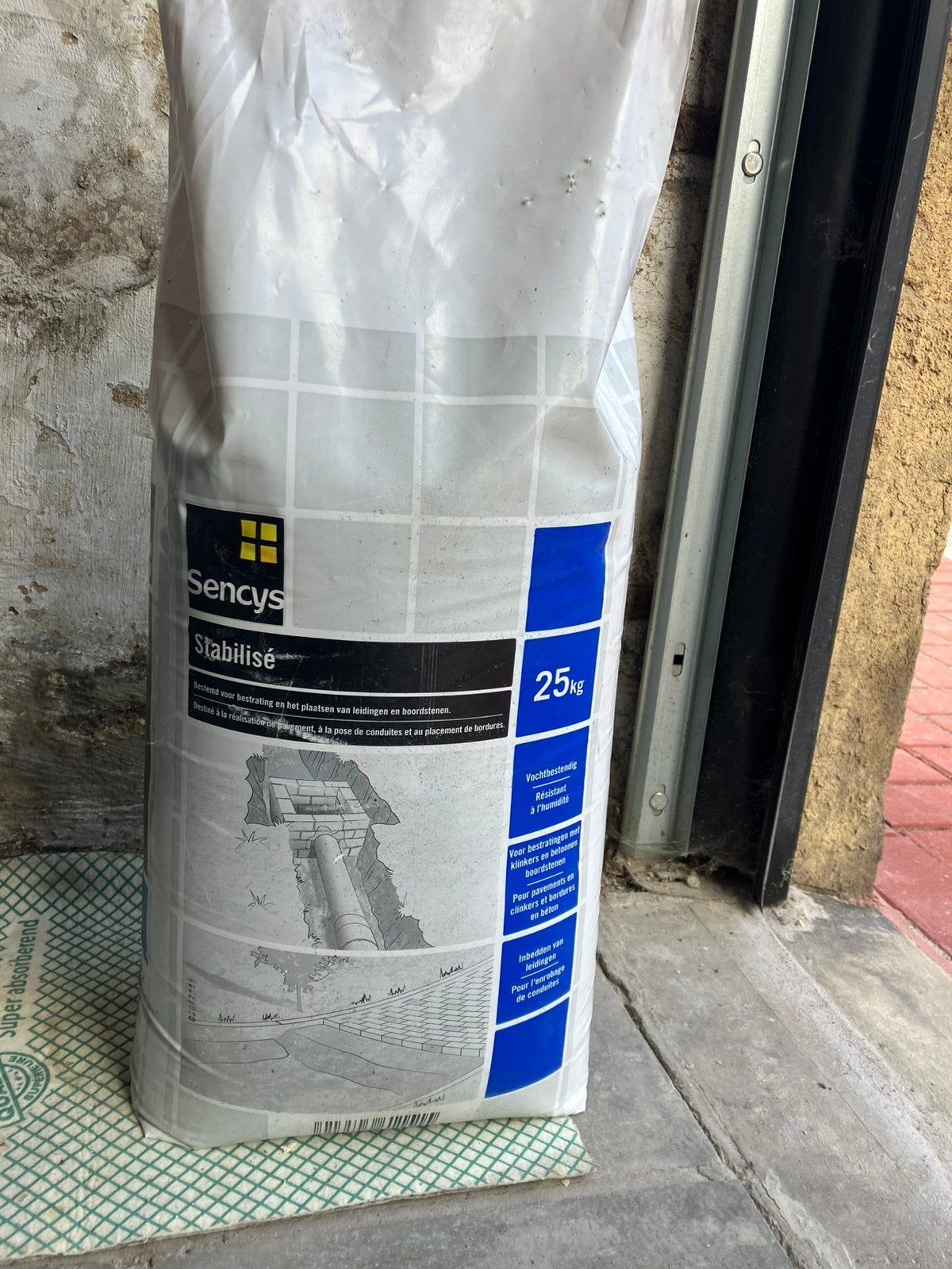 3 SACS DE SABLE STABILISÉ POUR 15 EUROS, Ophalen, Zo goed als nieuw