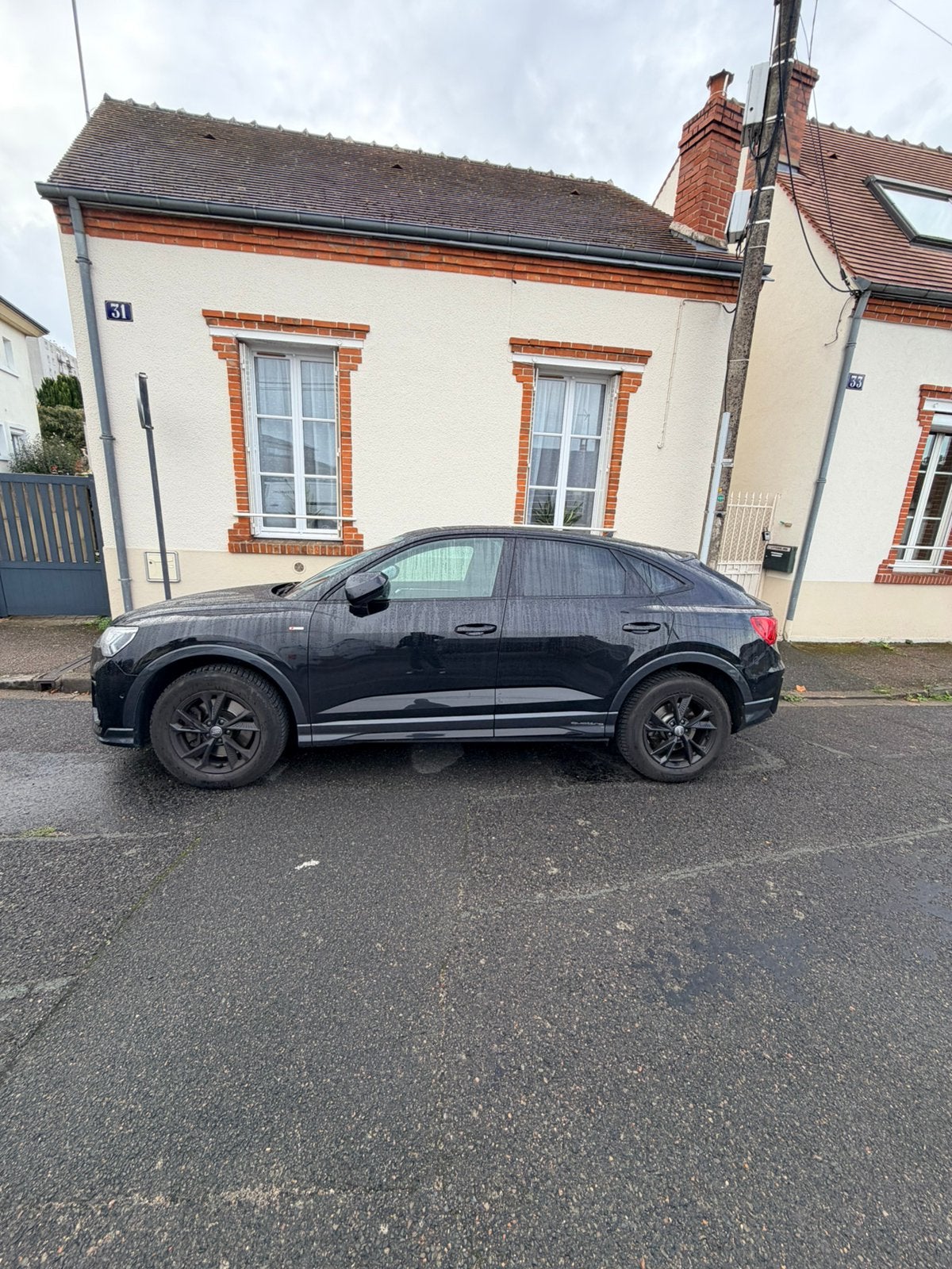 Audi Q3 Sportback, Autos, Achat, Ordinateur de bord, Noir, 5 portes