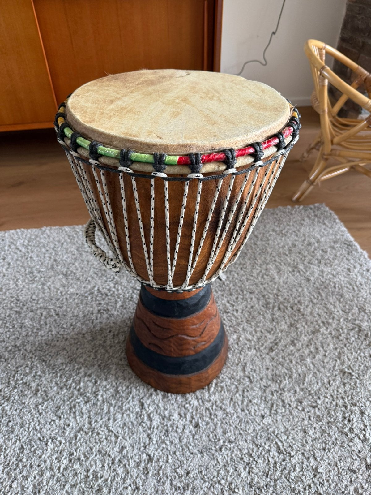 Djembe, Ophalen, Zo goed als nieuw