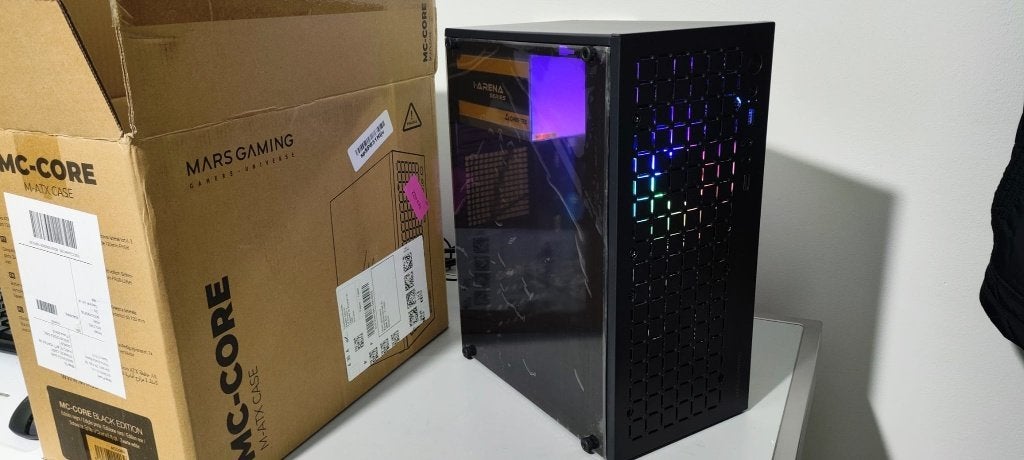 PC de jeu Intel i7-2600 AMD PRO WX3100 SSD 250 Go, Comme neuf, Gaming, SSD, Avec carte vidéo