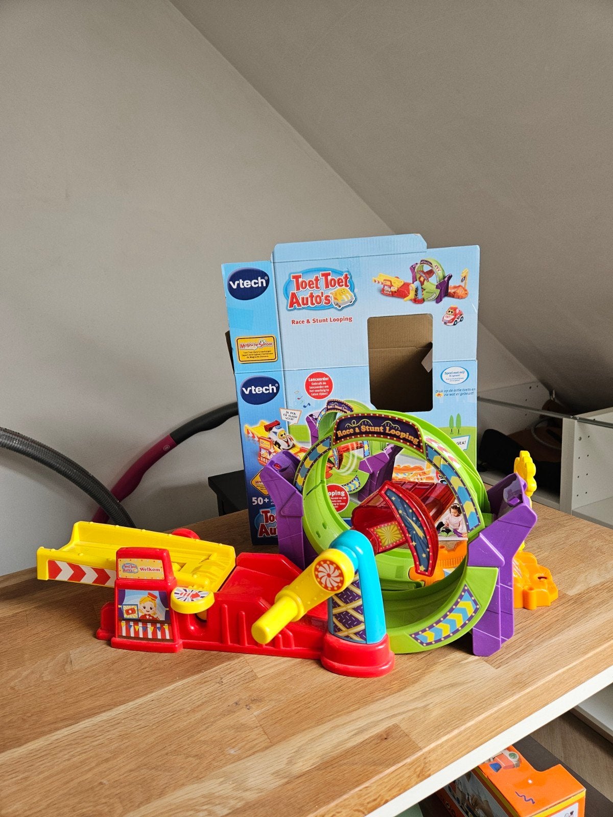 Vtech Toet Toes Auto's - Race & stunt looping, Enlèvement, Comme neuf, 6 mois à 2 ans