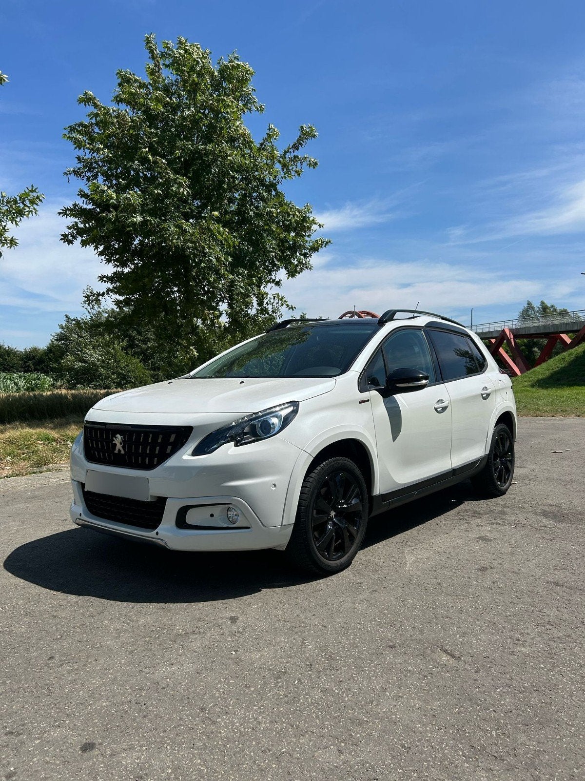 PEUGEOT 2008 GT LINE 2019 1.2 essence SEULEMENT 21DKM, Cuir et Alcantara, Achat, Euro 6, Boîte manuelle