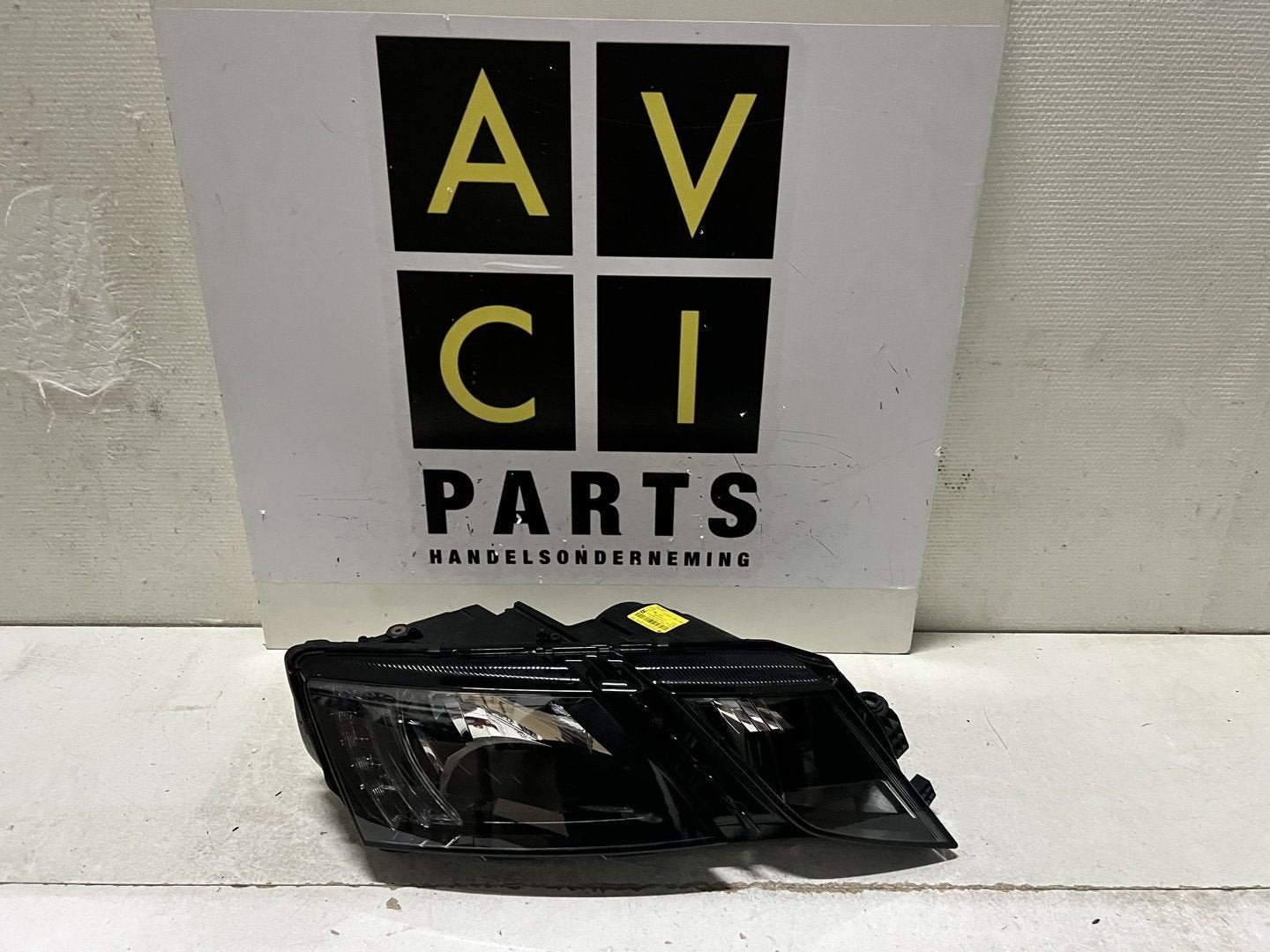 Koplamp Skoda Octavia 5E1941016C 2017-2019 rechts, Gebruikt, -, -, Ophalen of Verzenden