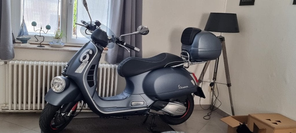Vespa Sei Giorni, Ophalen, Overige modellen, 300 cc, Zo goed als nieuw
