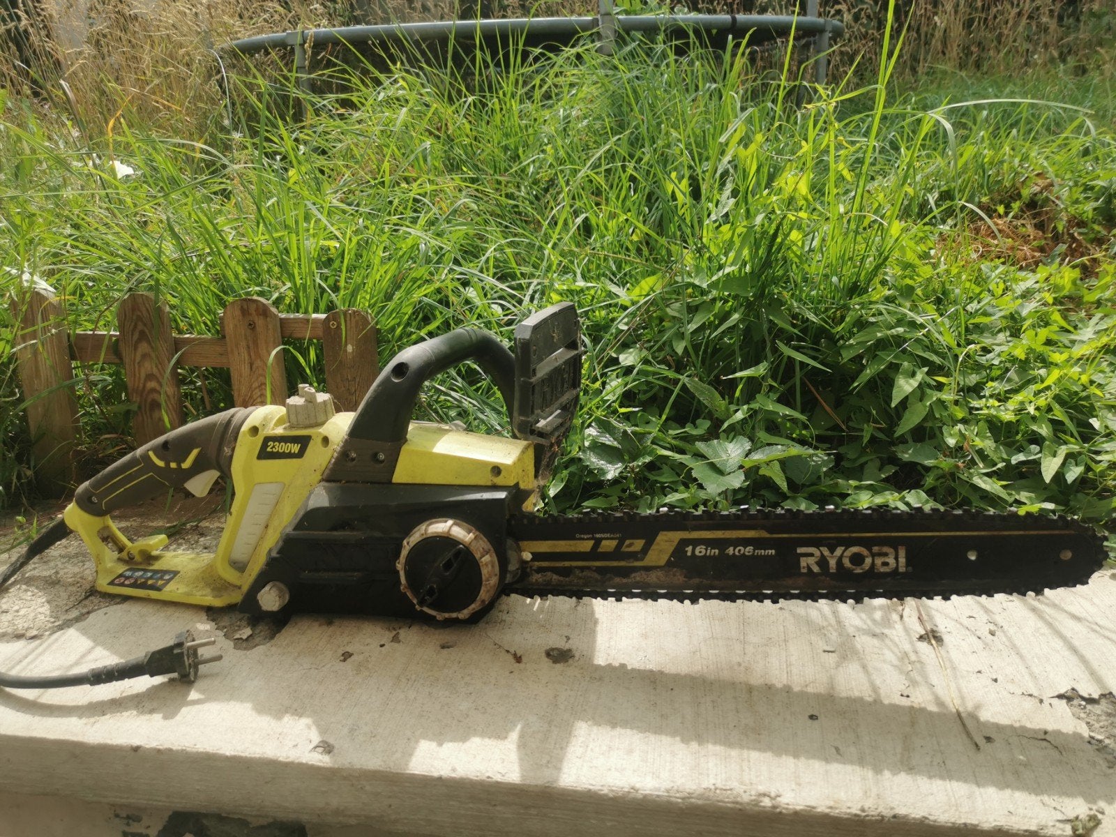 Tronçonneuse électrique RYOBI 2300W 40cm, Enlèvement ou Envoi, Électrique
