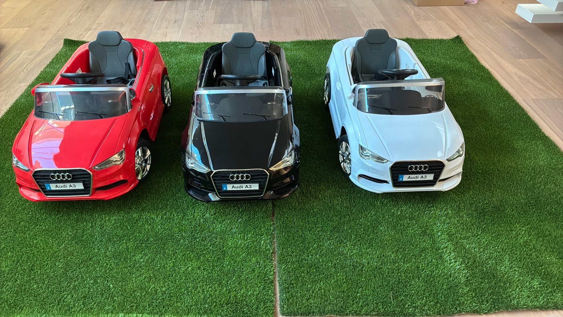 Kapotte kinderauto’s (3jaar), Kinderen en Baby's, Ophalen, Gebruikt