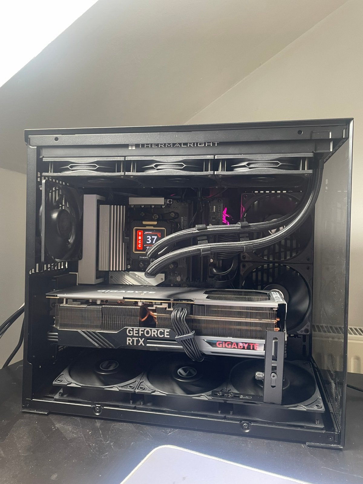 CUSTOM rtx 4080, ryzen 7 7800x3d, b850, Computers en Software, Desktop Pc's, Zo goed als nieuw, HDD, Gaming, Ophalen of Verzenden