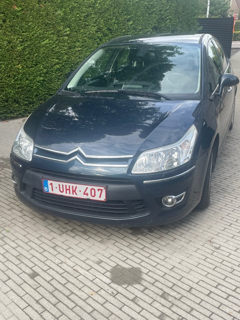 Citroën C4 2009 – Rijdend – Export / Opknapper – €500, Stof, Zwart, 1600 cc, Handgeschakeld