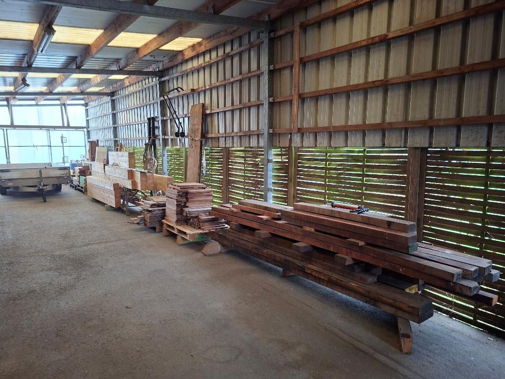 Merbau lot (+- 1.5m³), Ophalen, Zo goed als nieuw, 180 tot 250 cm, Balken