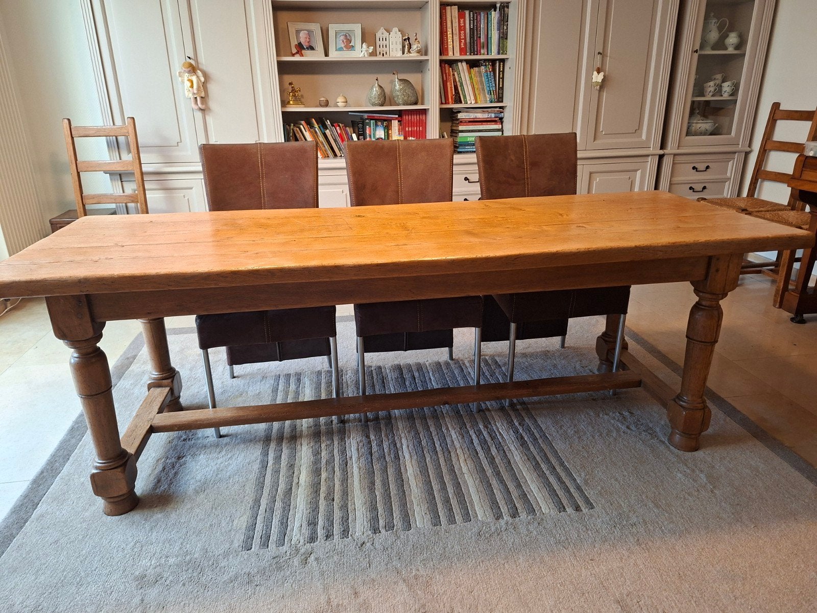 table en chêne massif, Enlèvement, Comme neuf