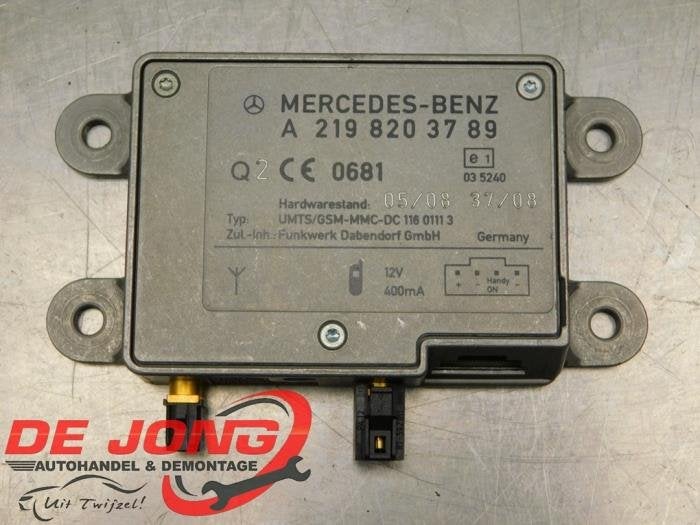 Antenne amplificateur d'un Mercedes ML-Klasse, Autos : Pièces & Accessoires, Électronique & Câbles, Mercedes-Benz, Utilisé, 3 mois de garantie