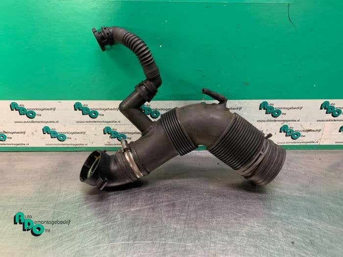 Tuyau d'aspiration air d'un Seat Ibiza (Ibiza 08-), -, 3 mois de garantie, Utilisé, -