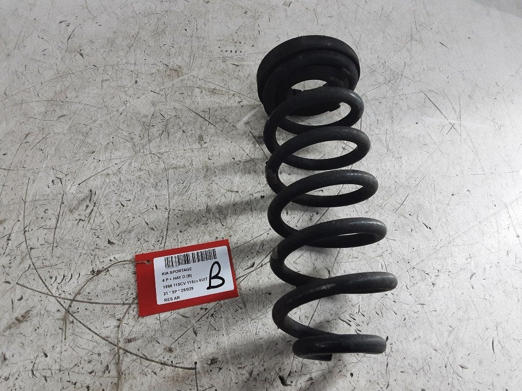 SCHROEFVEER ACHTER Kia Sportage (QL) (01-2015/09-2022), Info@kia.de, Theodor-Heuss-Allee 11
60486  Frankfurt am Main, DE, Kia Deutschland GmbH